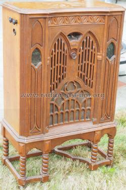 Majestic Gothic 307 Ch= 300 ; Grigsby-Grunow - (ID = 1556874) Radio