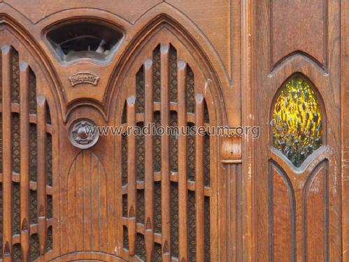 Majestic Gothic 307 Ch= 300 ; Grigsby-Grunow - (ID = 1556875) Radio