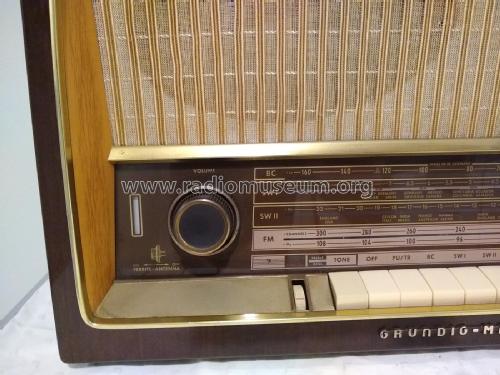2260U; Grundig Radio- (ID = 2552882) Radio
