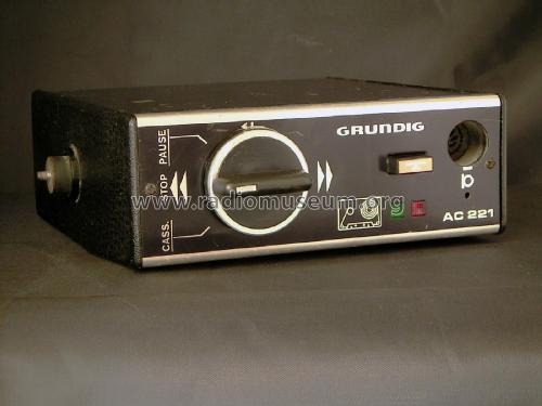 Auto-Cassetten-Tonbandgerät AC221; Grundig Radio- (ID = 2390051) R-Player
