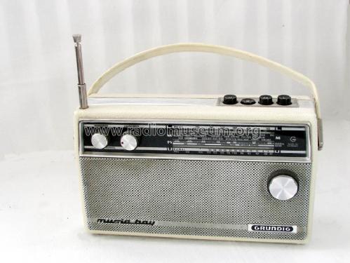 Music-Boy 204; Grundig Radio- (ID = 392840) Radio