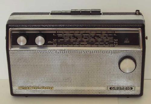 Music-Boy 205; Grundig Radio- (ID = 655257) Radio