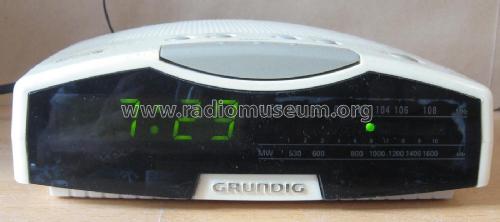 Sonoclock 21 and 21Q ; Grundig Radio- (ID = 2131388) Radio