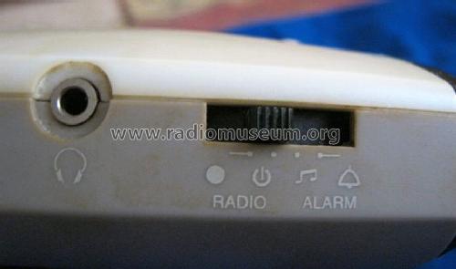 Sonoclock 22 and SC22Q ; Grundig Radio- (ID = 1293117) Radio