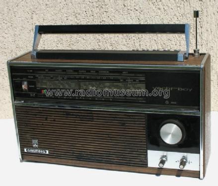 Yacht-Boy 209; Grundig Radio- (ID = 381390) Radio