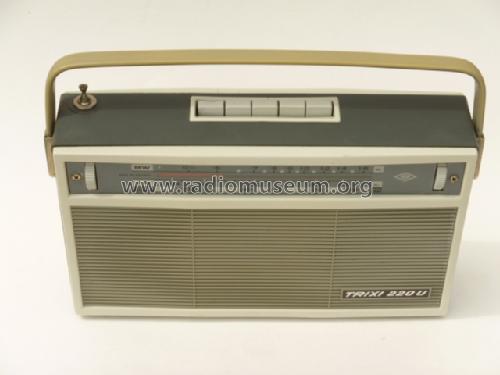 Trixi 220U; HEA; Wien (ID = 1011737) Radio