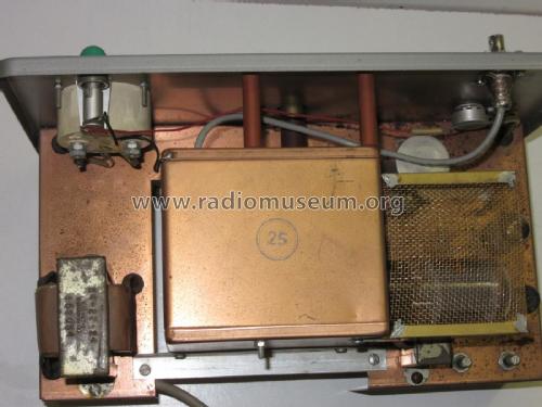 Laboratory Signal Generator IG-42E; Heathkit Brand, (ID = 1928399) Equipment