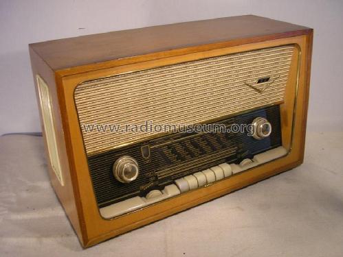 Celeston Cadet ; Oy Helvar; Helsinki (ID = 1324042) Radio