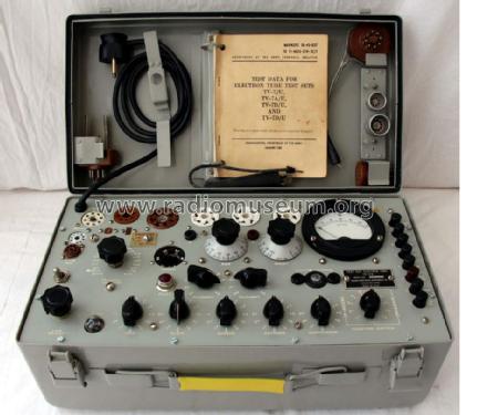 Tube Tester TV-7 U; MILITARY U.S. (ID = 1637900) Equipment