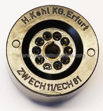 Röhrenadapter, Tube Adapter, Adaptateur Lampes Zwischenfassung; Hilfsmaterial - (ID = 1693330) Radio part