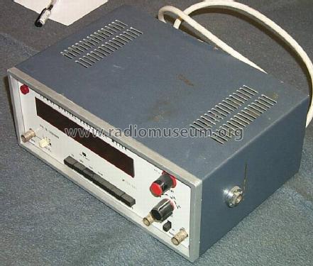 25 MHz Digital Frequency Meter TR-5258/D009; Hiradástechnika (ID = 793932) Equipment