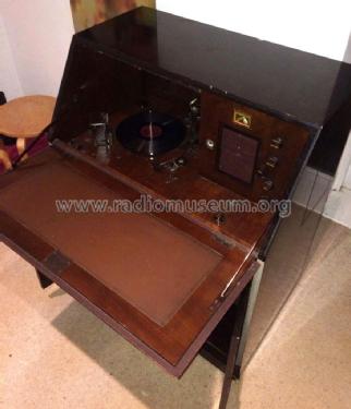 Bureau All-Wave Autoradiogram 582; His Master's Voice (ID = 2062996) Radio