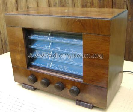 HMV1121; His Master's Voice (ID = 1267554) Radio