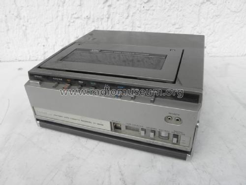 Portable Video Cassette Recorder VT-6500E + Videotuner VT-TU 65 E; Hitachi Ltd.; Tokyo (ID = 1976288) R-Player