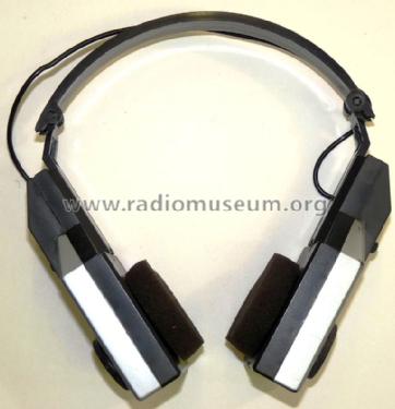 International Headphone Radio 84101; International (ID = 685134) Radio