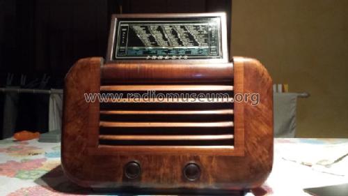 BM16; Irradio; Milano (ID = 1600746) Radio