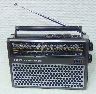 Tiny 4 Band Radio 109B ; ITT nicht Schaub, (ID = 1833486) Radio