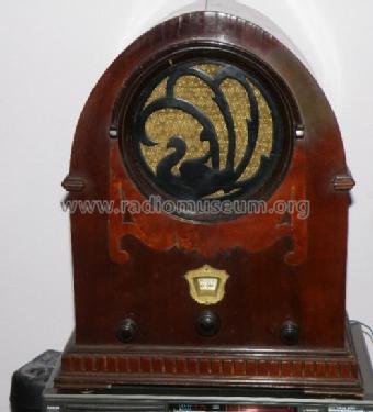 62 'Swan' or 'Peacock' ; Jackson-Bell Co. pre (ID = 1932586) Radio