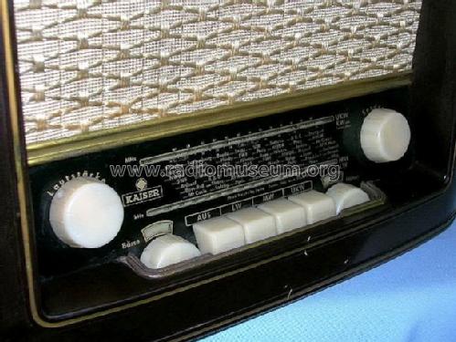 Universal W1135; Kaiser KG, W. bzw. (ID = 573023) Radio