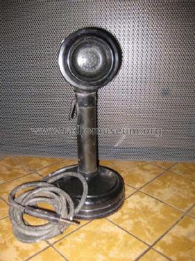 Table Microphone T-32; Kellogg Switchboard (ID = 1793358) Microphone/PU