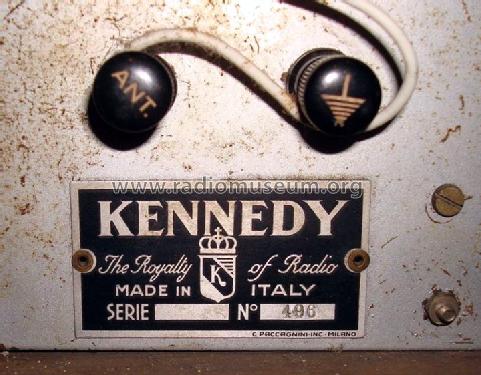 305; Kennedy marca / (ID = 589072) Radio