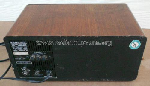 FM Table Top Stereo TR-82; KLH R&D Co.; (ID = 1182698) Radio