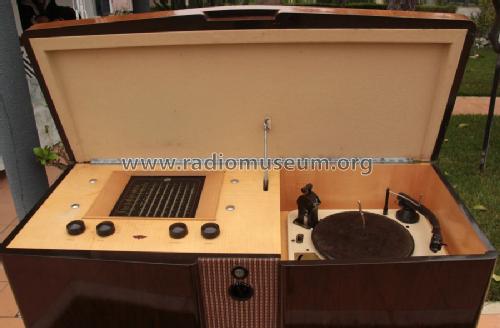 Radiogram LG50T; Kolster Brandes Ltd. (ID = 1620430) Radio