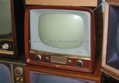 121-1; Kriesler Radio (ID = 2035232) Television