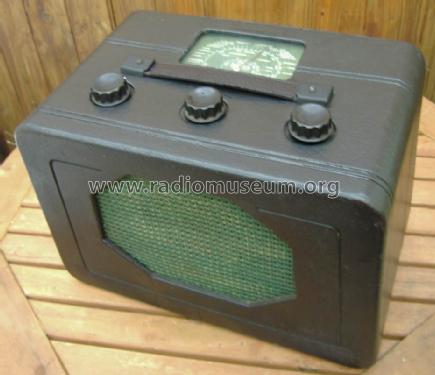 All Dry Battery Portable 8515; Lissen Ltd.; London (ID = 1283435) Radio