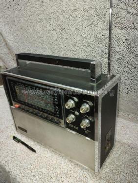 Solid State Eight Band 9N11B-120A; Lloyd's Electronics; (ID = 2914890) Radio