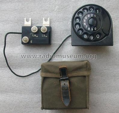 Feldfernsprecher FF54 OB/ZB 12-120-4847; Lorenz; Berlin, (ID = 1934347) Telefonia