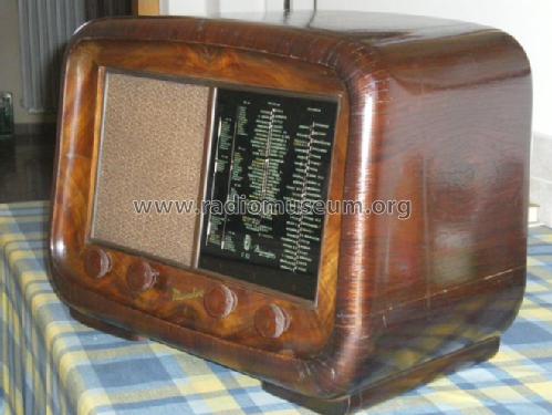 S53; Magnadyne Radio; (ID = 852405) Radio