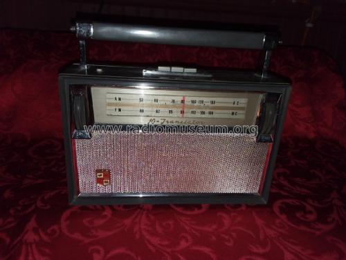 10-Transistor AM/FM FM-90; Magnavox Co., (ID = 2339836) Radio