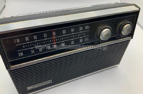 Solid State AM/FM Portable Radio 1R1253; Magnavox Co., (ID = 2894129) Radio
