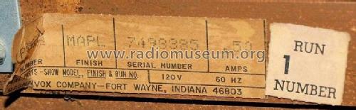 1P3682 ; Magnavox Co., (ID = 1793828) Radio