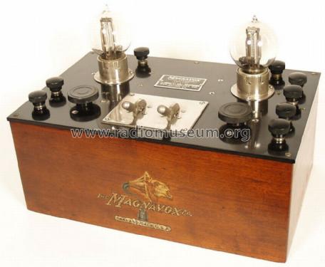 AC-2-C amplifier; Magnavox Co., (ID = 1686929) Ampl/Mixer