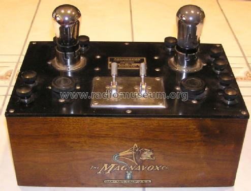 AC-2-C amplifier; Magnavox Co., (ID = 982327) Ampl/Mixer