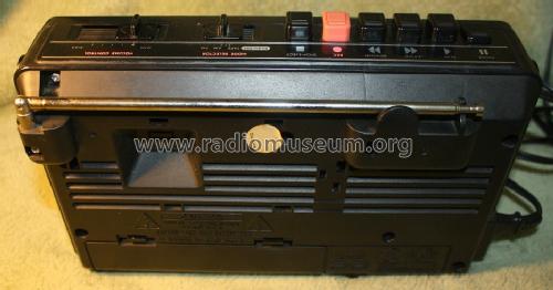 AC-DC Operation - Radio Cassette Recorder - One Chip - Integrated Tuner D7180; Magnavox Co., (ID = 1707245) Radio