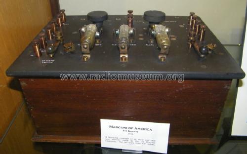 Three Valve Amplifying Detector Type 71; Marconi's Wireless (ID = 1708737) mod-pre26