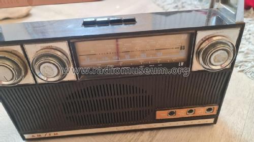 AM/FM Four Waveband D517; Masteradio, London (ID = 2876882) Radio