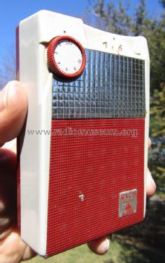 Maco 5-Transistor Portable T-14; Maco Electric Corp.; (ID = 1201504) Radio