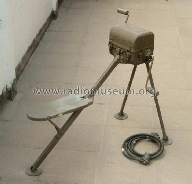 Hand generator GN-58; MILITARY U.S. (ID = 119442) Fuente-Al