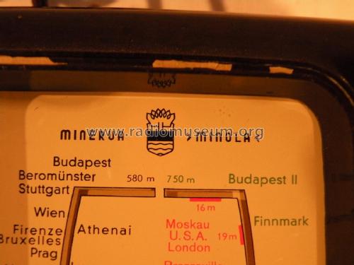 Minola III mit UY1N; Minerva Schweiz (ID = 2205653) Radio