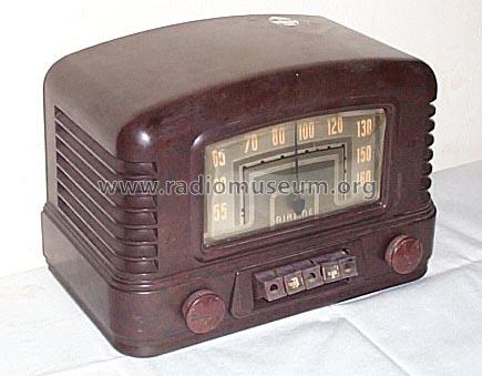 14BR-525A Order= P462 A 525 ; Montgomery Ward & Co (ID = 139526) Radio