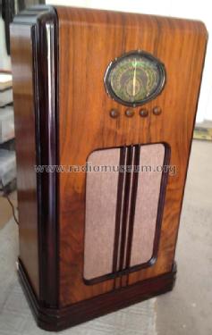 62-301 Ch= 1170; Montgomery Ward & Co (ID = 1298992) Radio