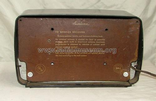 84HA-1527A ; Montgomery Ward & Co (ID = 1850524) Radio