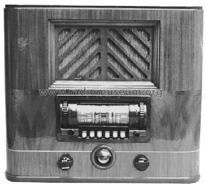93BR-715B Series A; Montgomery Ward & Co (ID = 716420) Radio