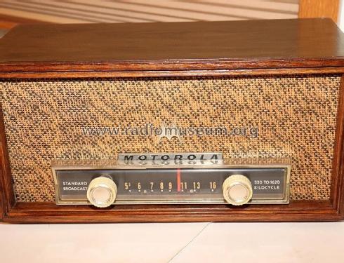 56W1B Ch=HS-476; Motorola Inc. ex (ID = 2999492) Radio