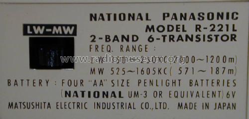 National Panasonic R-221L; Panasonic, (ID = 1438537) Radio