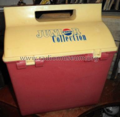 Junior Collection - Cooler Radio ; Pepsi Cola Company, (ID = 1715337) Radio